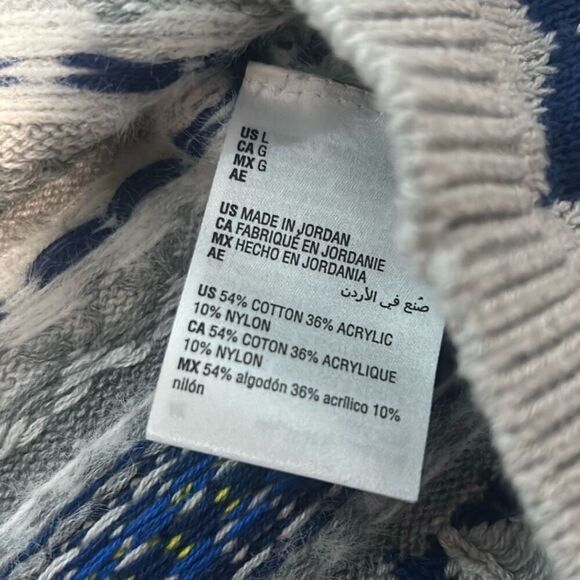 Style & Co Fair Isle Crew-Neck Sweater Gray soft‎ fuzzy pattern pull over - Picture 4 of 8